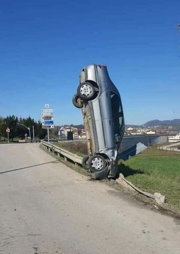 carfails26_004