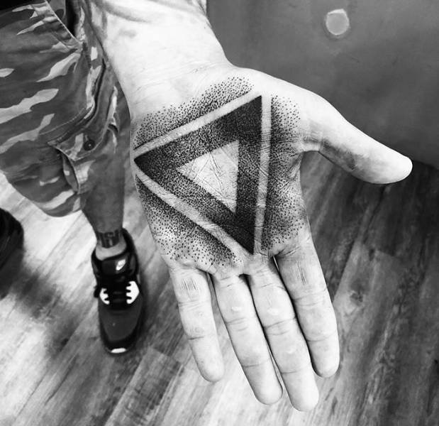 interestingtattoos26_035