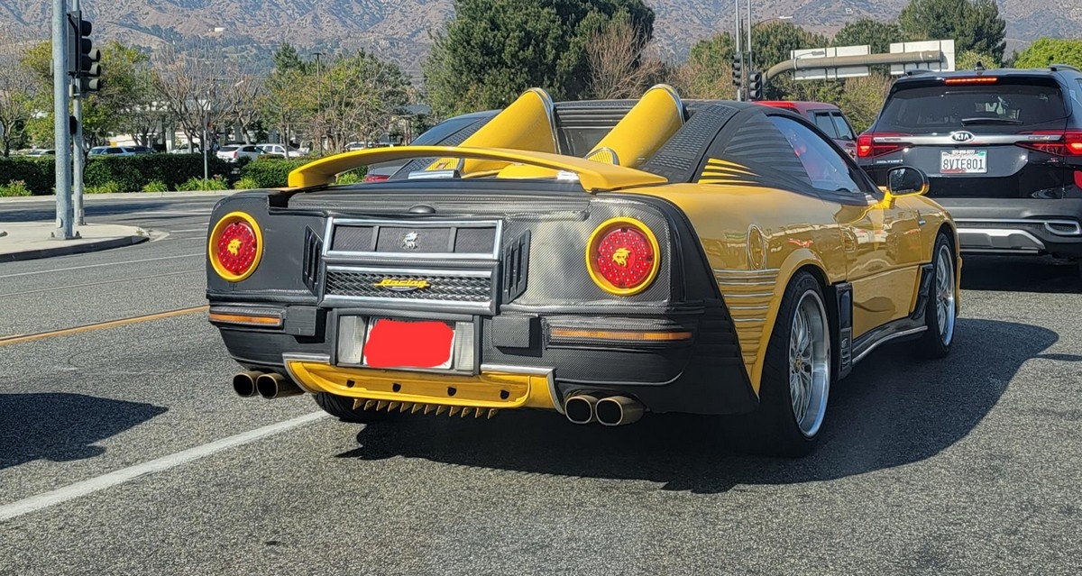 strangecars113_026