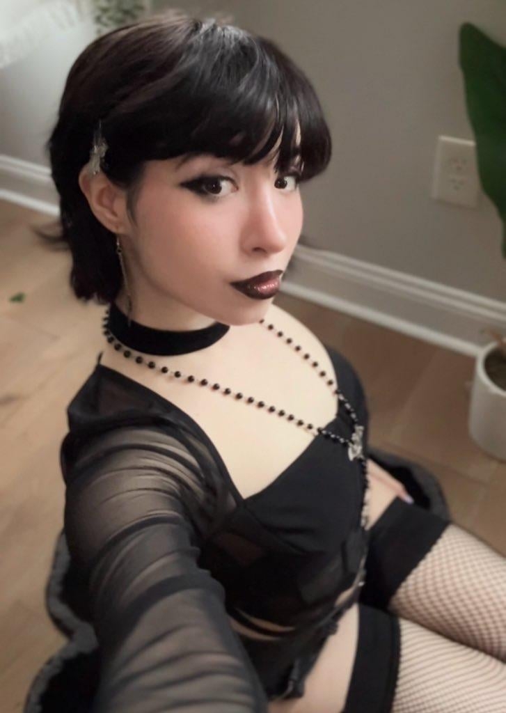 gothgirlfriend3_048
