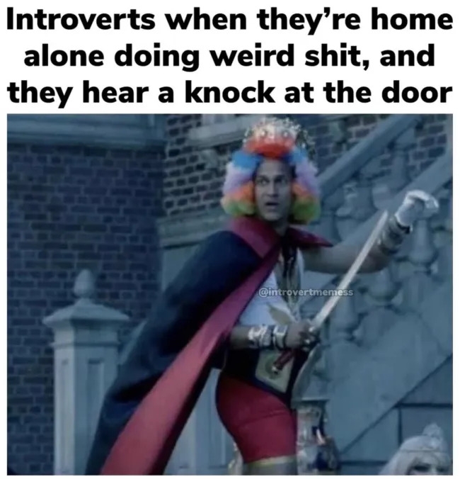 introverts16_023