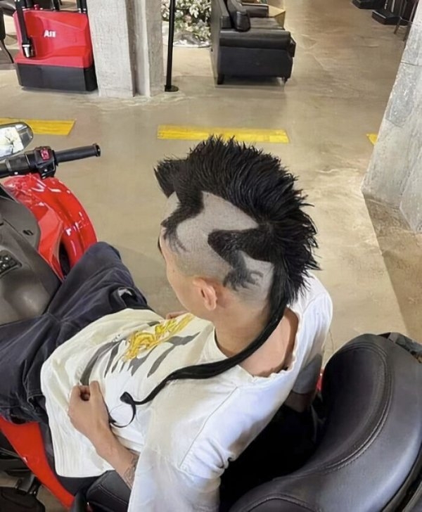 weirdhair125_008