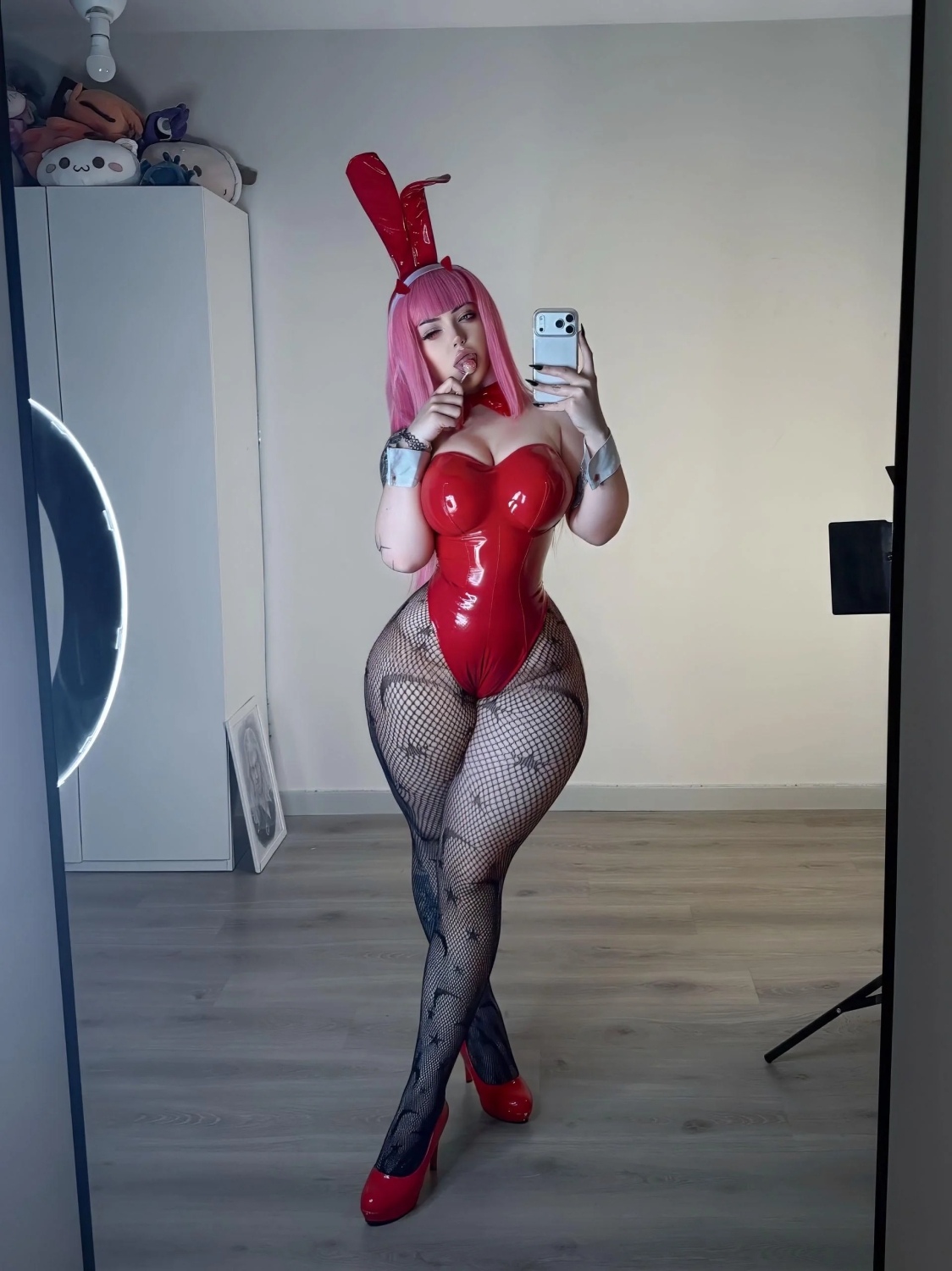 girlsinlatexleather38_033