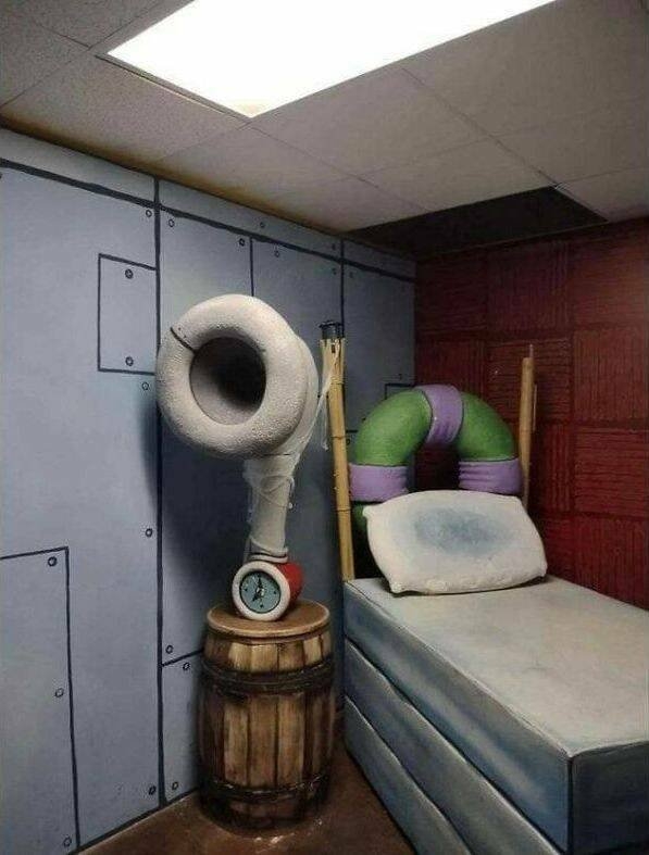 strangebedrooms_023