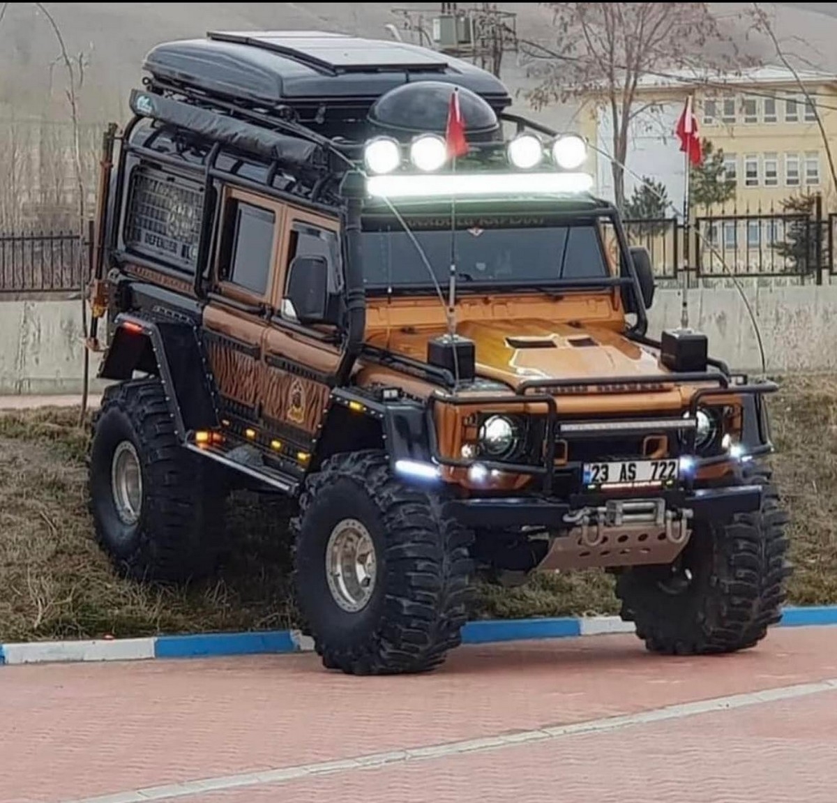 strangecars114_003