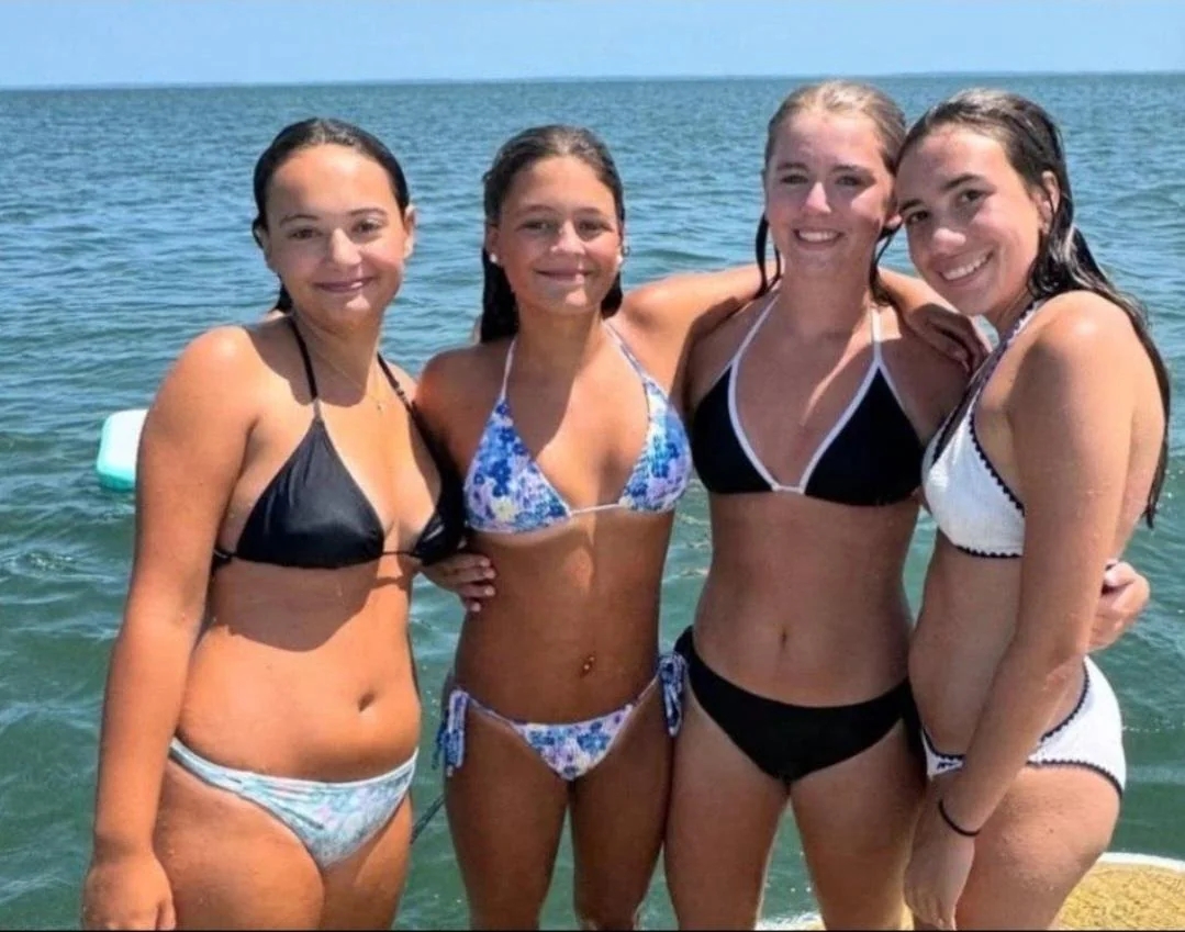 bikinigirls133_078
