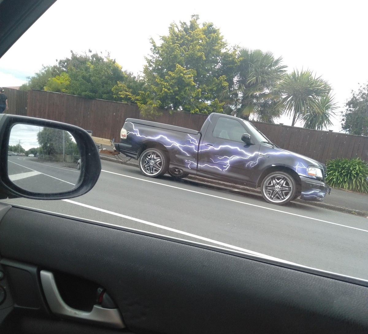strangecars115_024