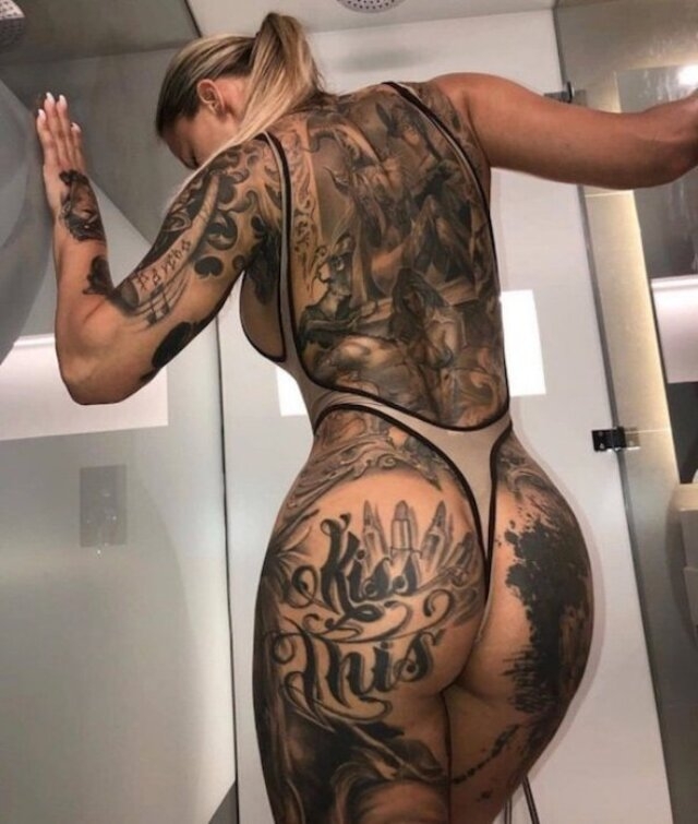 tattoogirls28_014