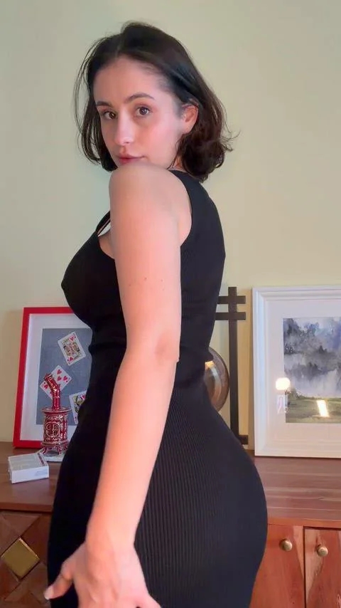 tightdresses106_016