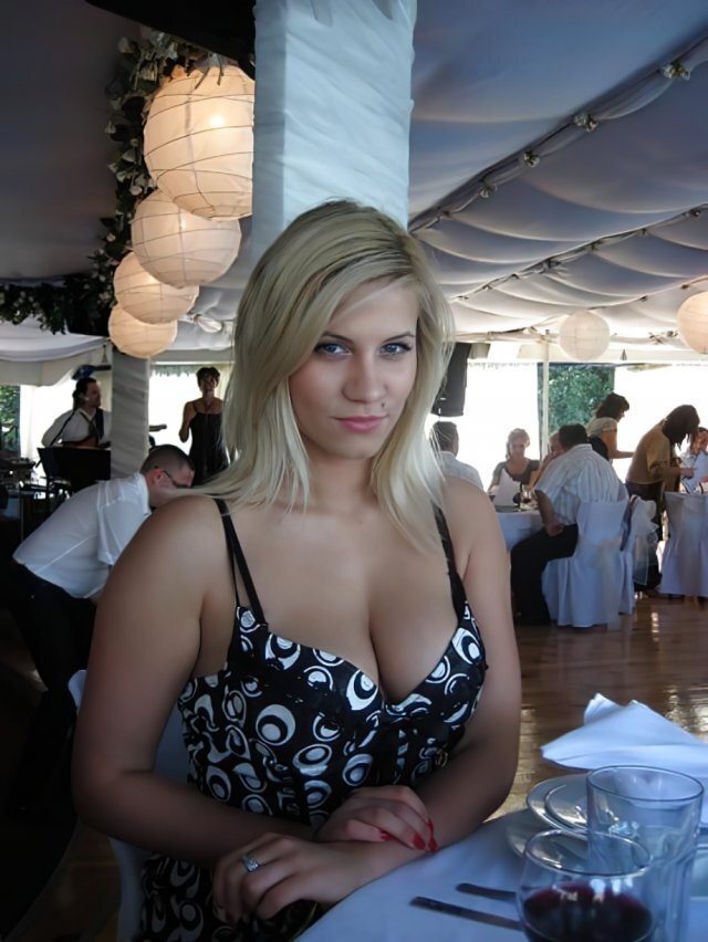 tightdresses108_026