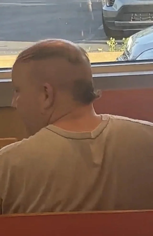 weirdhair127_021
