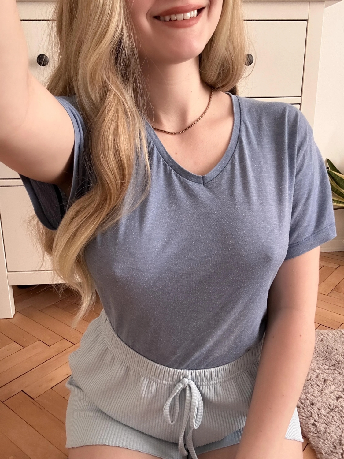 braless139_013