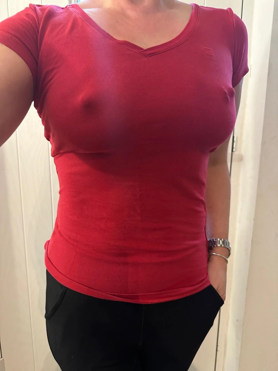 braless139_028