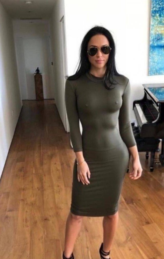braless141_003 braless141_003