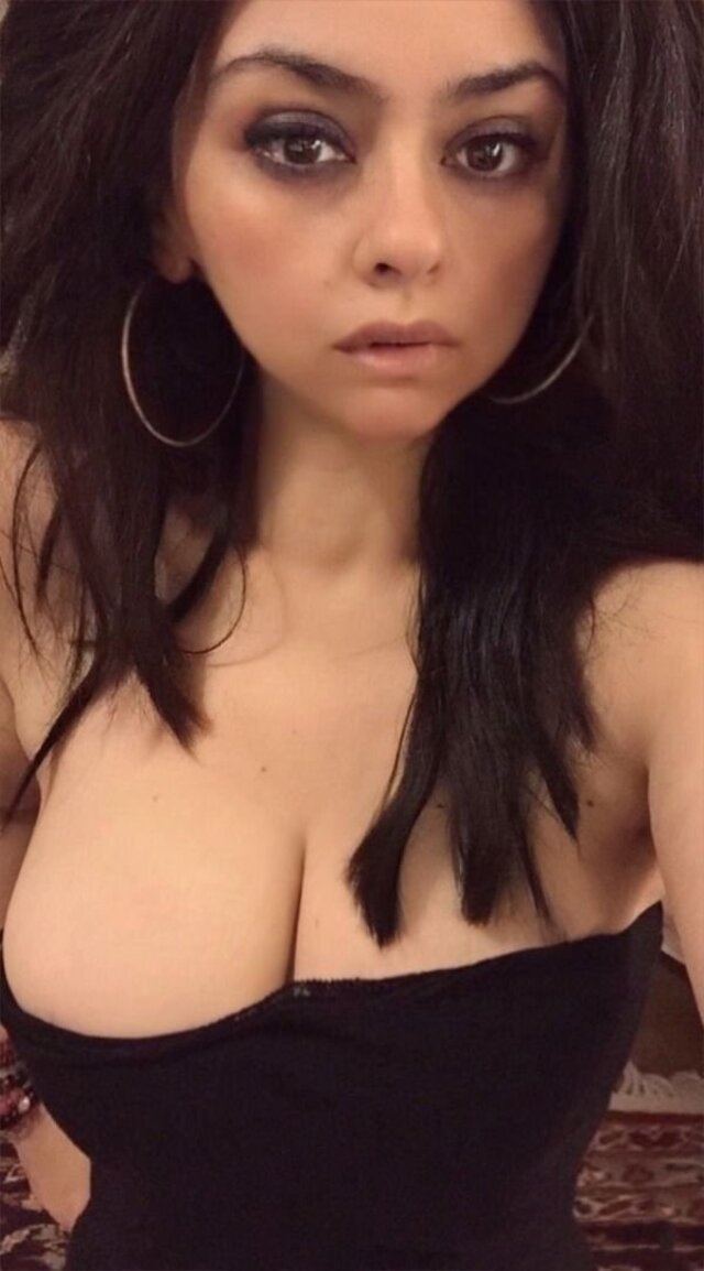 busty253_032 busty253_032
