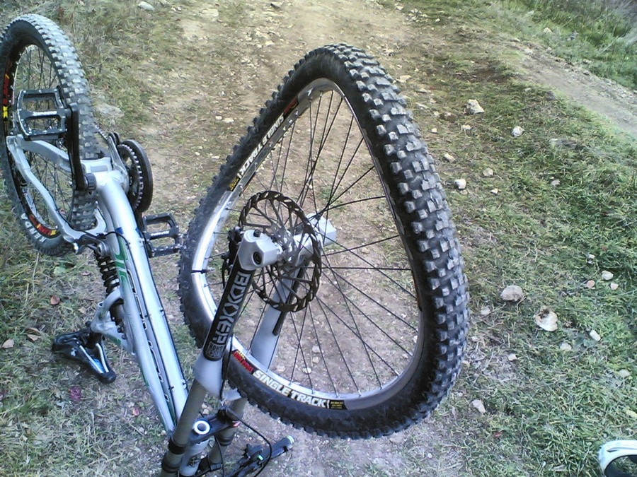 failz385_037