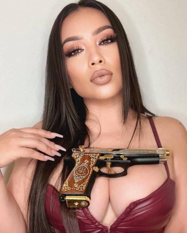 girlsandguns4_025