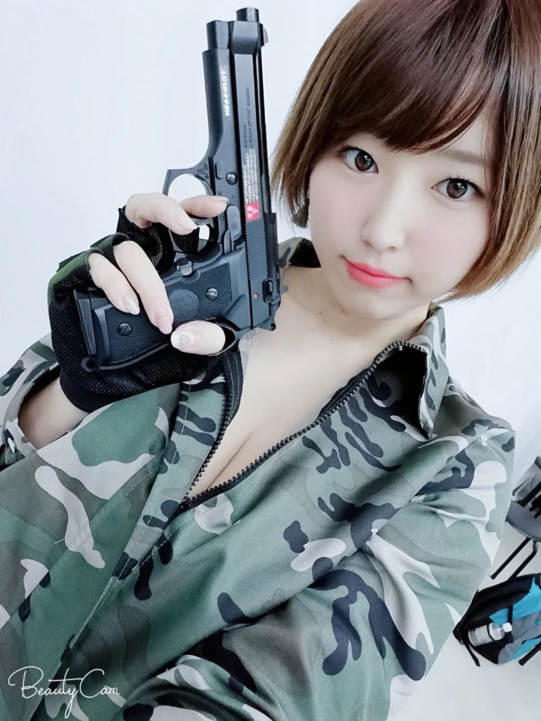 girlsandguns4_064