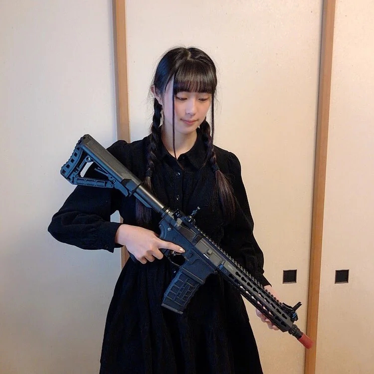 girlsandguns4_076