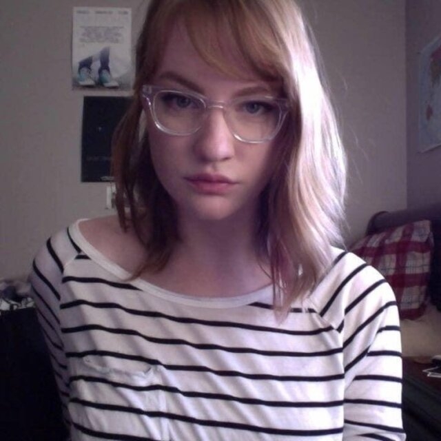 girlswithglasses49_015
