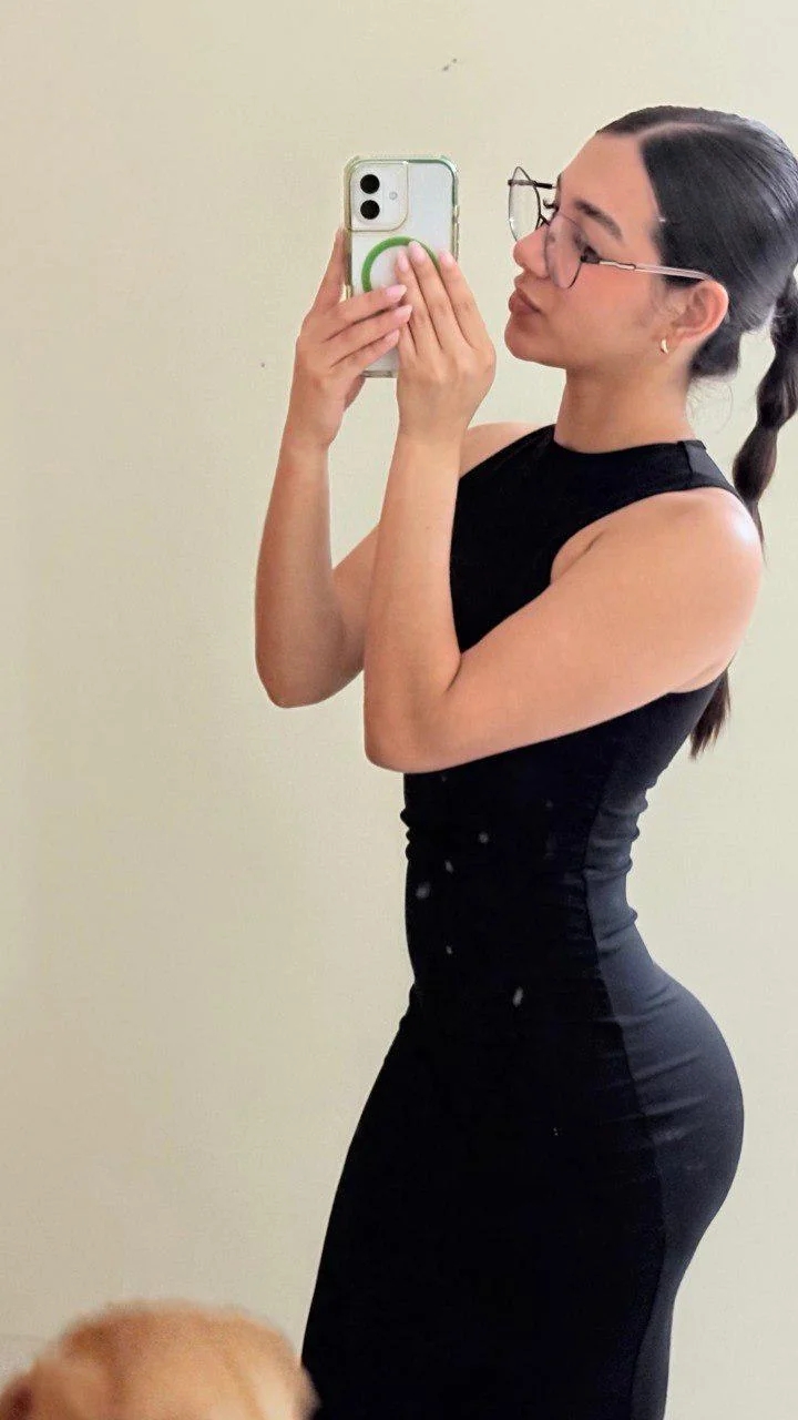 girlswithglasses49_019