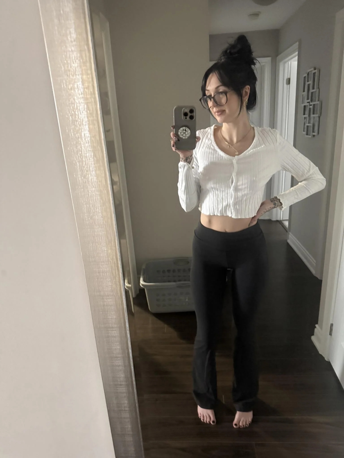 girlswithglasses49_022