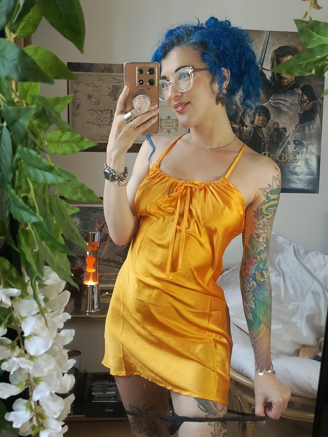 girlswithglasses49_025