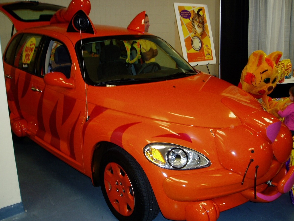 strangecars119_109