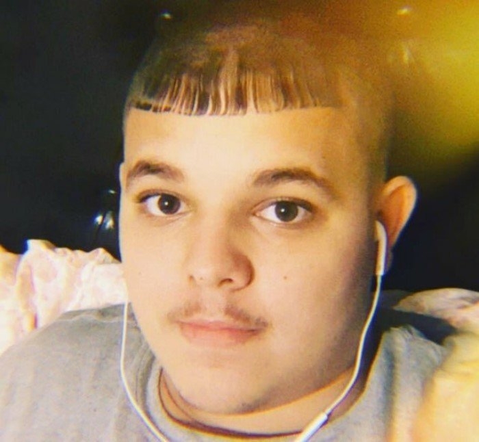 weirdhair130_005