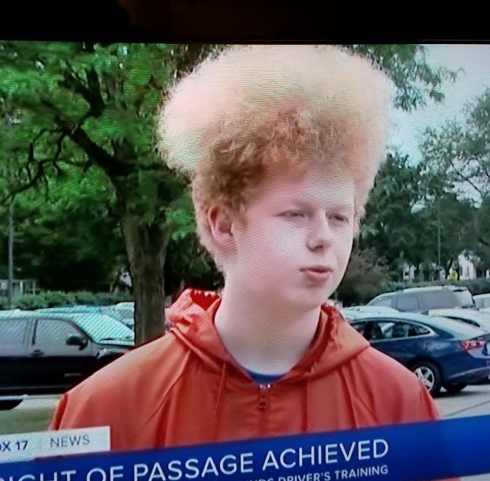 weirdhair130_024