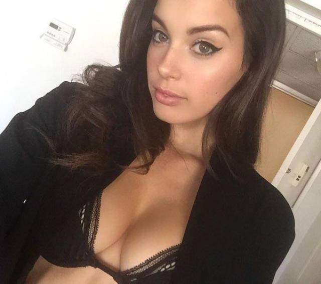 busty258_023 busty258_023