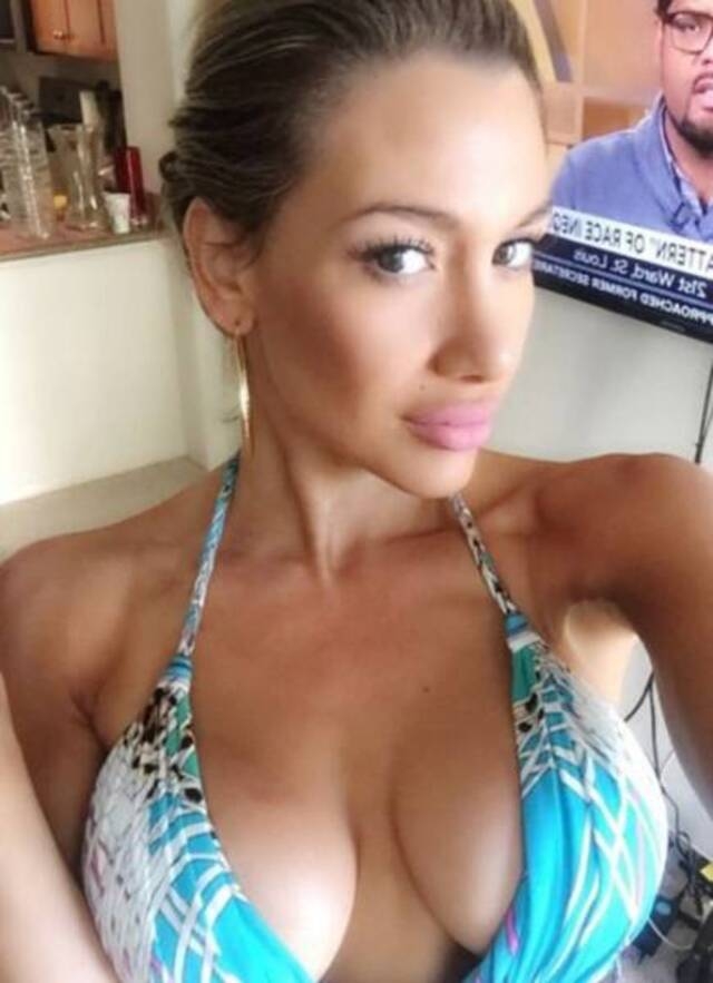 busty258_075