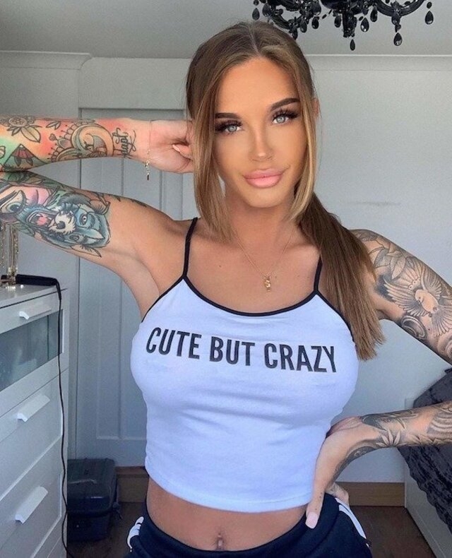 tattoogirls31_006