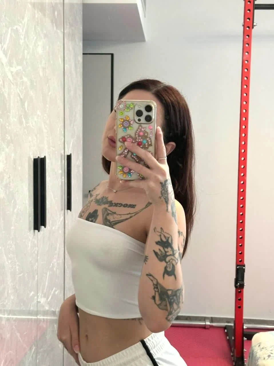 tattoogirls31_051