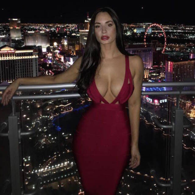 tightdresses110_024 tightdresses110_024