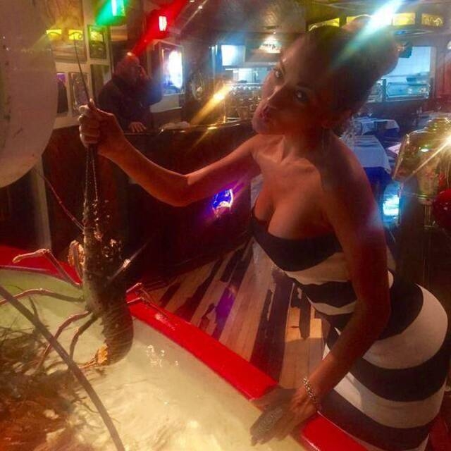 tightdresses111_011
