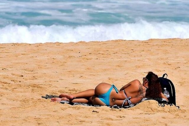 bikinigirls145_029