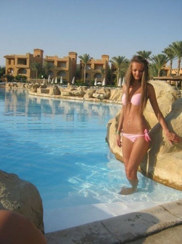 bikinigirls145_063