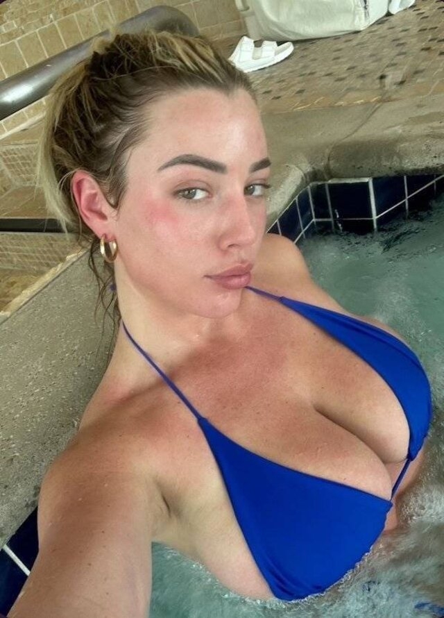 busty260_078