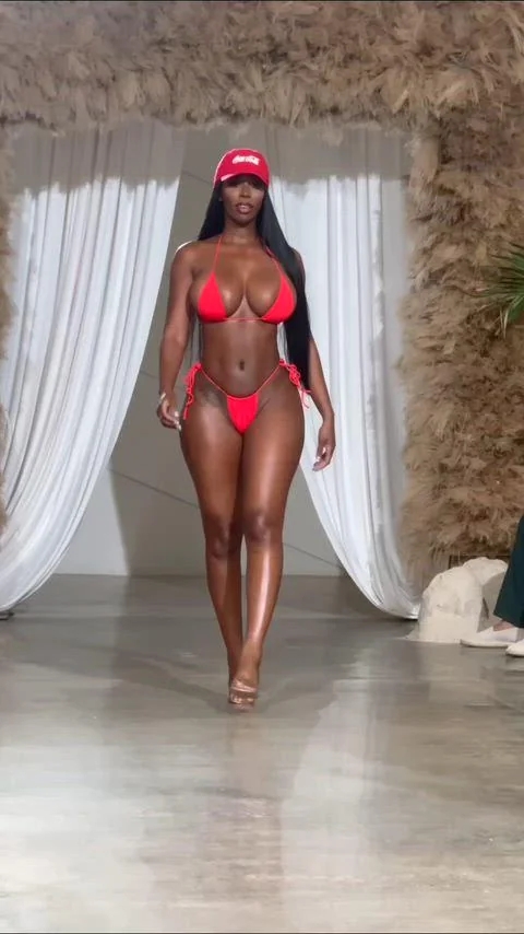 busty261_049 busty261_049