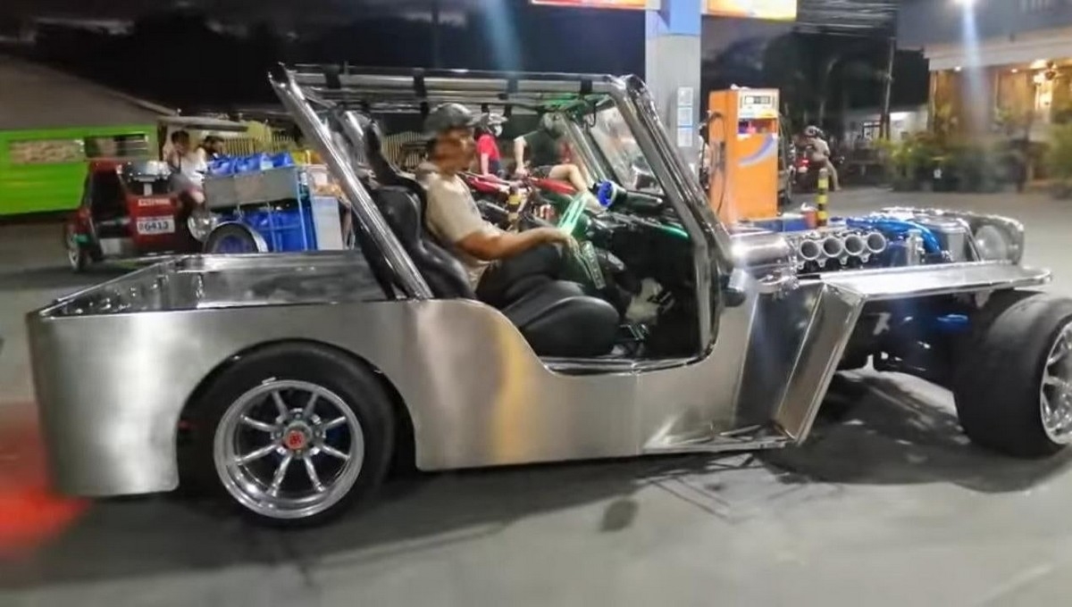strangecars122_001