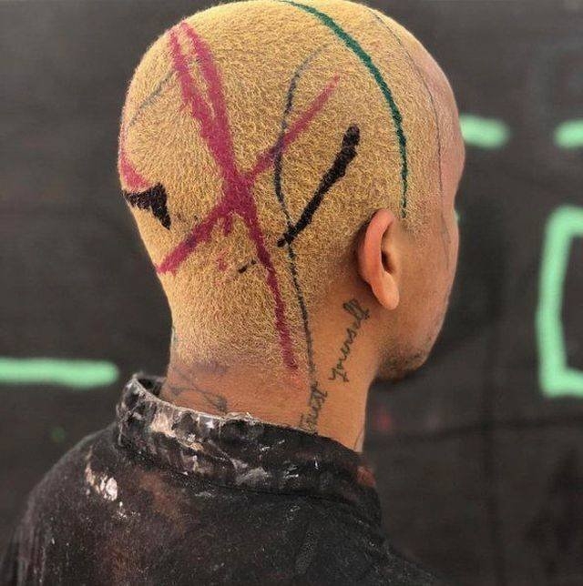 weirdhair134_008