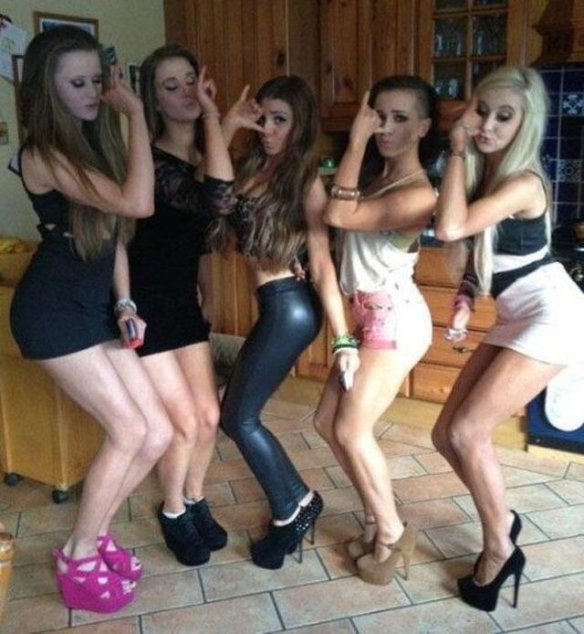 tightdresses112_017