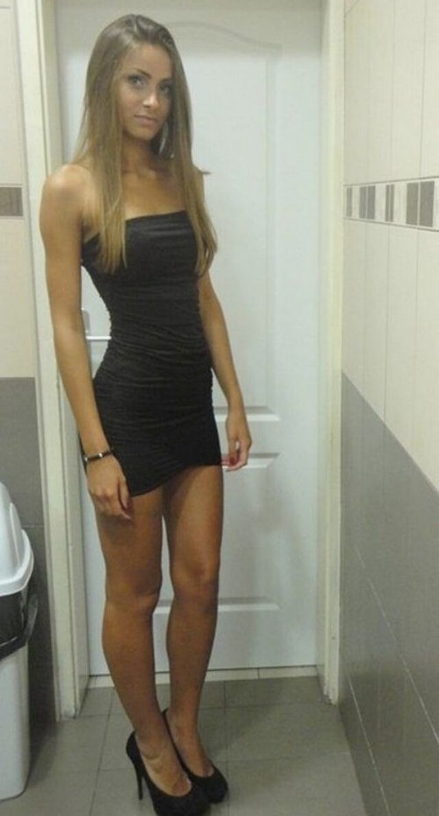 tightdresses112_032