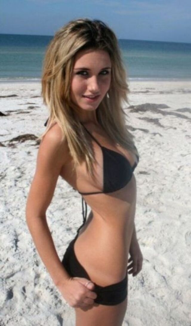 bikinigirls146_026