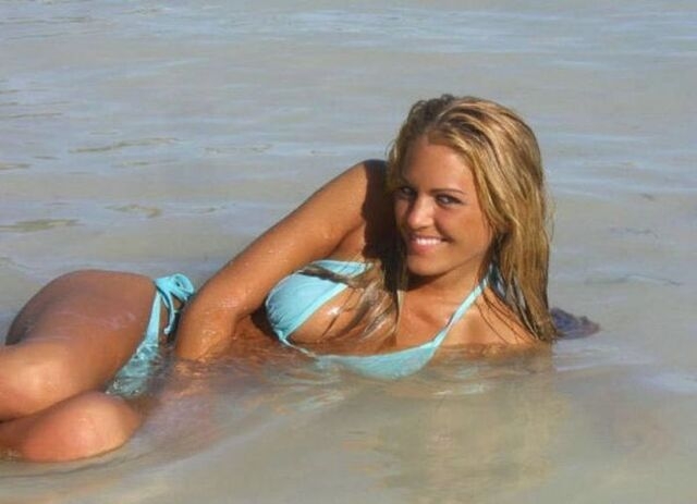 bikinigirls146_038
