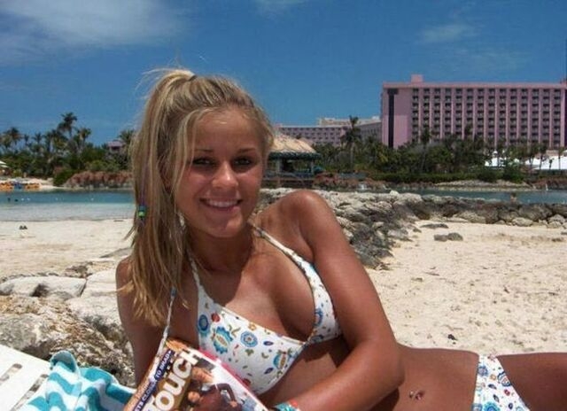bikinigirls146_052