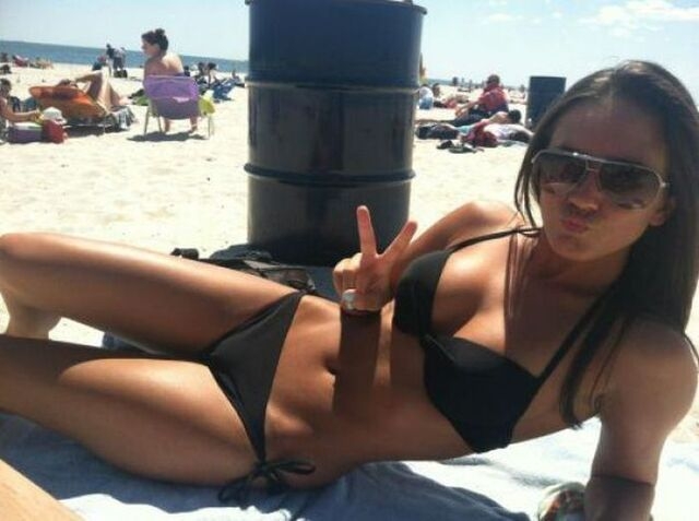 bikinigirls147_061