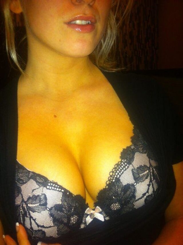 busty270_035