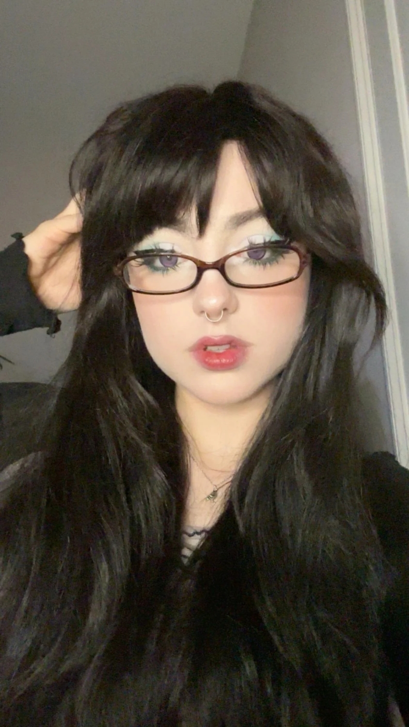 girlswithglasses52_031
